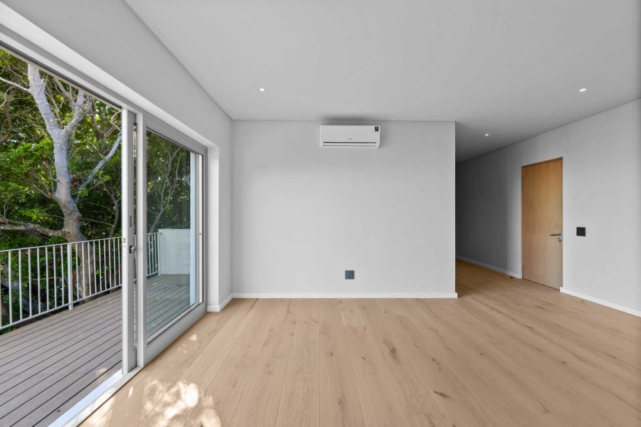 5 Bedroom Property for Sale in Camps Bay Western Cape